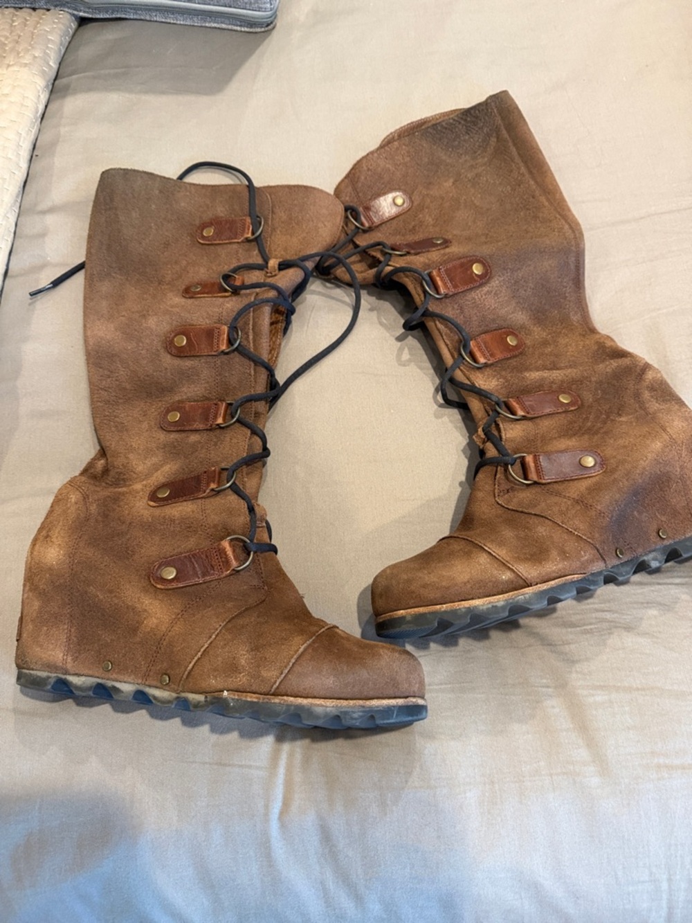 Women’s Brown Lace-Up Mid-Calf Boots
